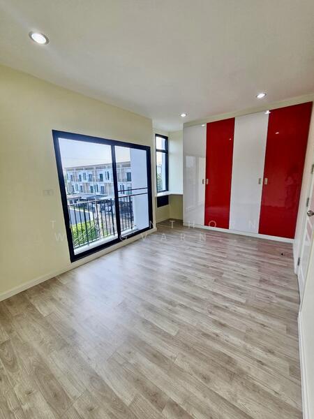 For Sale - Patio Srinakarin-Rama 9, Bangkok