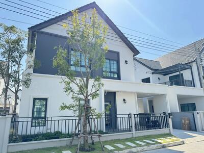 ขาย - Centro Bangna : เซนโทร บางนา, สมุทรปราการ