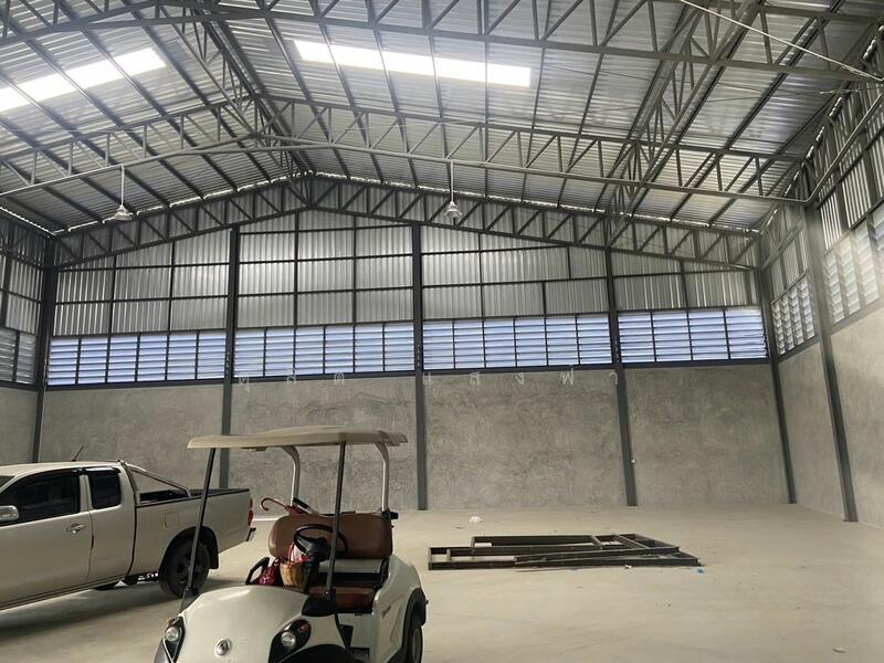 ให้เช่า - ให้เช่าโกดังสร้างใหม่ ผังส้มจุด 600 ตรม. ใกล้อมตะ ชลบุรี, ชลบุรี