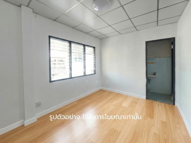 หมูบ้าน ลานทอง, Nonthaburi, Bang Phut, Pak Kret, Nonthaburi, 3 Bedrooms, 110 sqm, Semi-Detached House (Twin House) For Sale, by เอนก, 500059257 - DDproperty.com
