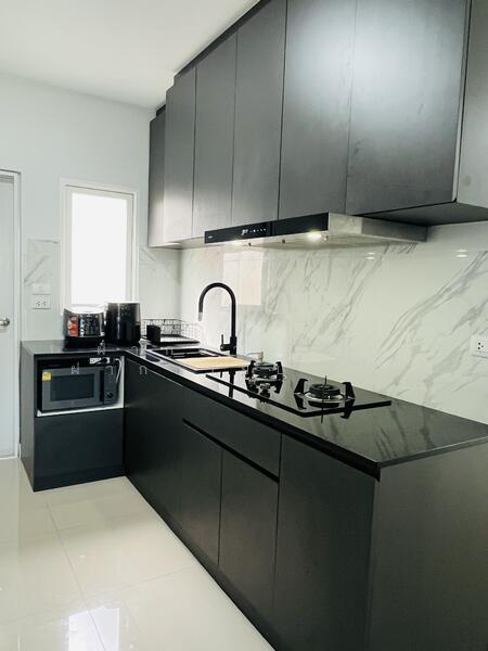 ขาย - พลีโน่ ทาวน์ สุขุมวิท-เทพารักษ์(ซ.จงศิริ)แต่งเป็นล้าน มีหลังเดียวติดถนนเมนใหญ่ใกล้ป้อมยาม, สมุทรปราการ