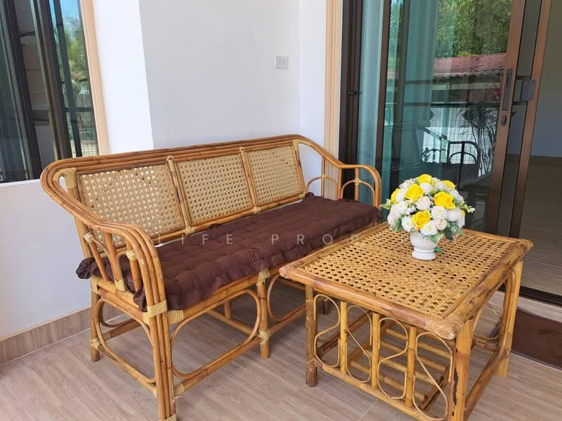 1R0173 This house for rent 2 bedroom 2 bathroom 30,000/month near airport have fully furnished, ภูเก็ต, ไม้ขาว, ถลาง, ภูเก็ต, 120 ตร.ม., บ้านเดี่ยว ให้เช่า, โดย PK LIFE Property, 500059438 - DDproperty.com