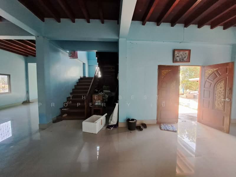 บ้านเดี่ยวพร้อมที่ดินแควใหญ่ นครสวรรค์, Nakhon Sawan, Khaeo Yai, Muang Nakhon Sawan, Nakhon Sawan, 5 Bedrooms, 200 sqm, Single Detached House For Sale, by The Best Property เบ็นซ์, 500059477 - DDproperty.com