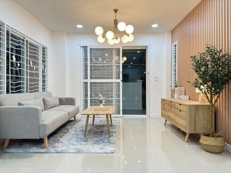 For Sale - ขายทาวน์โฮม แปลงมุม ม.เดอะเซ็นทรัล2 หนองยายบู่ ศรีราชา, Chon Buri (Pattaya)