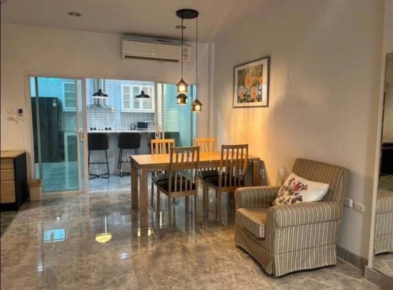 ให้เช่า - Baan Klang Muang British Town Srinakarin : บ้านกลางเมือง บริติช ทาวน์ ศรีนครินทร์, สมุทรปราการ