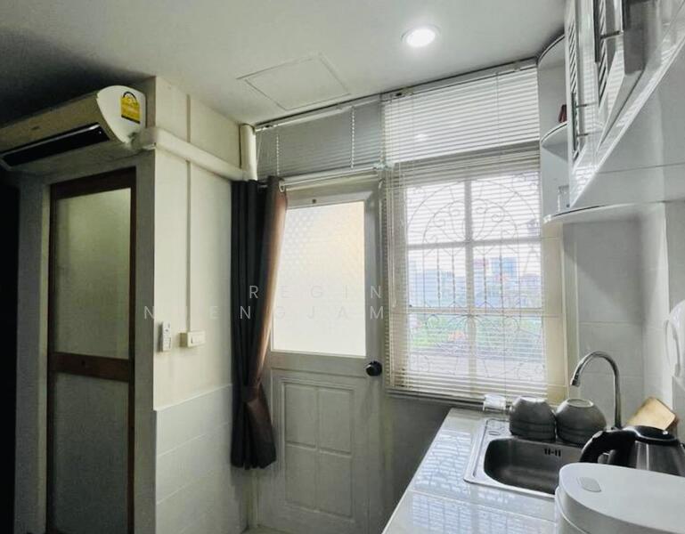 For Sale - Rungfa Condominium, Chon Buri (Pattaya)