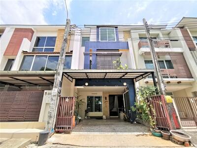 ขาย - Thanapat Haus Sathorn - Narathiwas : ธนาพัฒน์ เฮ้าส์ สาทร - นราธิวาสฯ, กรุงเทพ