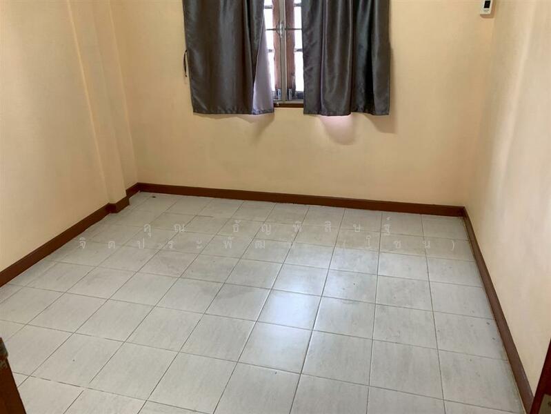 ขาย - ทาวน์เฮ้าส์ 2 ชั้น 16 ตร.ว. ทาวน์เฮ้าส์ ซอยลาดพร้าว41 แยก3, กรุงเทพ