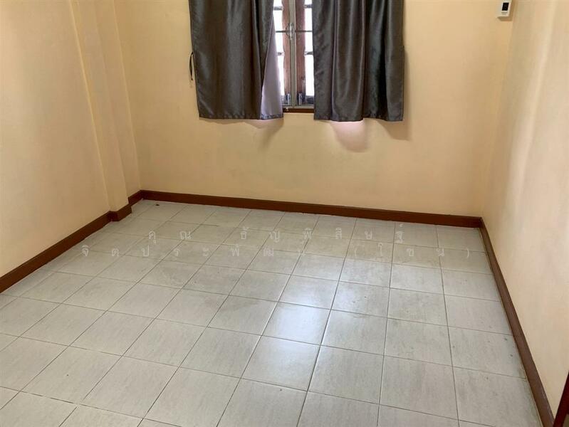 ขาย - ทาวน์เฮ้าส์ 2 ชั้น 16 ตร.ว. ทาวน์เฮ้าส์ ซอยลาดพร้าว41 แยก3, กรุงเทพ