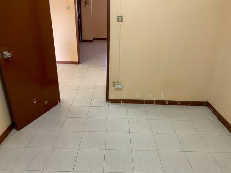 ขาย - ทาวน์เฮ้าส์ 2 ชั้น 16 ตร.ว. ทาวน์เฮ้าส์ ซอยลาดพร้าว41 แยก3, กรุงเทพ