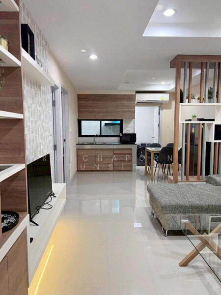 For Rent - ทาวน์เฮ้าส์ให้เช่าเดือนละ 19,000 บาท ใกล้โฮมโปรสันทรายเพียง 5 นาที No.11H580, Chiang Mai