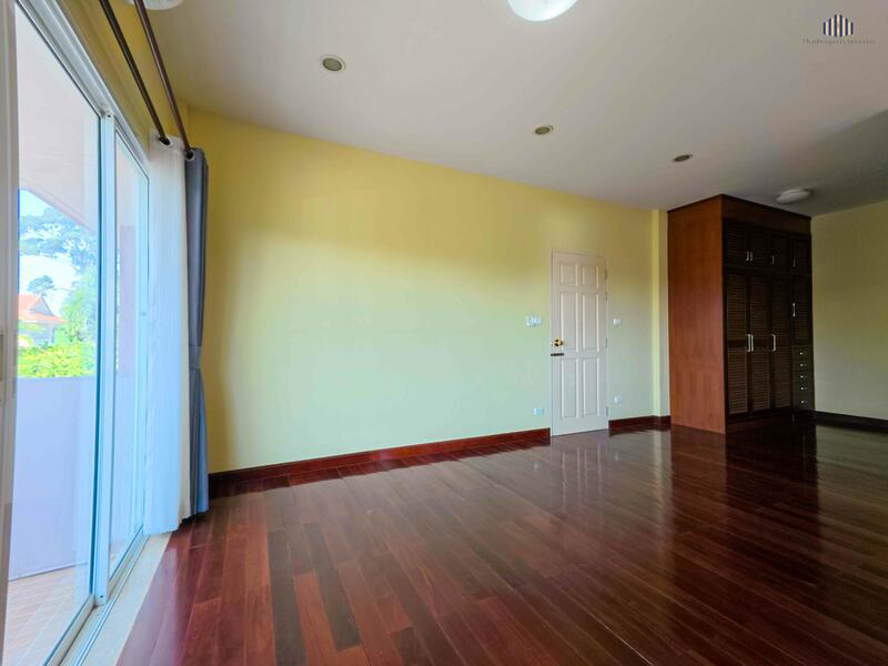 ขาย - ขายบ้านเดี่ยวหลังมุมพื้นที่ใหญ่ 385 ตร.ม. พร้อมสระน้ำ หมู่บ้านคูณสุข 2 ติดถนนสุขุมวิท อยู่เองก็ได้, ชลบุรี