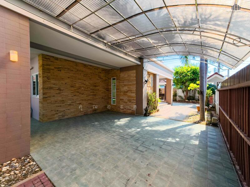 ขาย - ขายบ้านเดี่ยวหลังมุมพื้นที่ใหญ่ 385 ตร.ม. พร้อมสระน้ำ หมู่บ้านคูณสุข 2 ติดถนนสุขุมวิท อยู่เองก็ได้, ชลบุรี