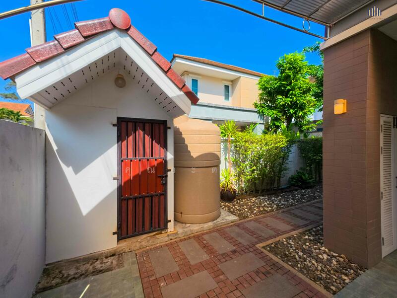 ขาย - ขายบ้านเดี่ยวหลังมุมพื้นที่ใหญ่ 385 ตร.ม. พร้อมสระน้ำ หมู่บ้านคูณสุข 2 ติดถนนสุขุมวิท อยู่เองก็ได้, ชลบุรี