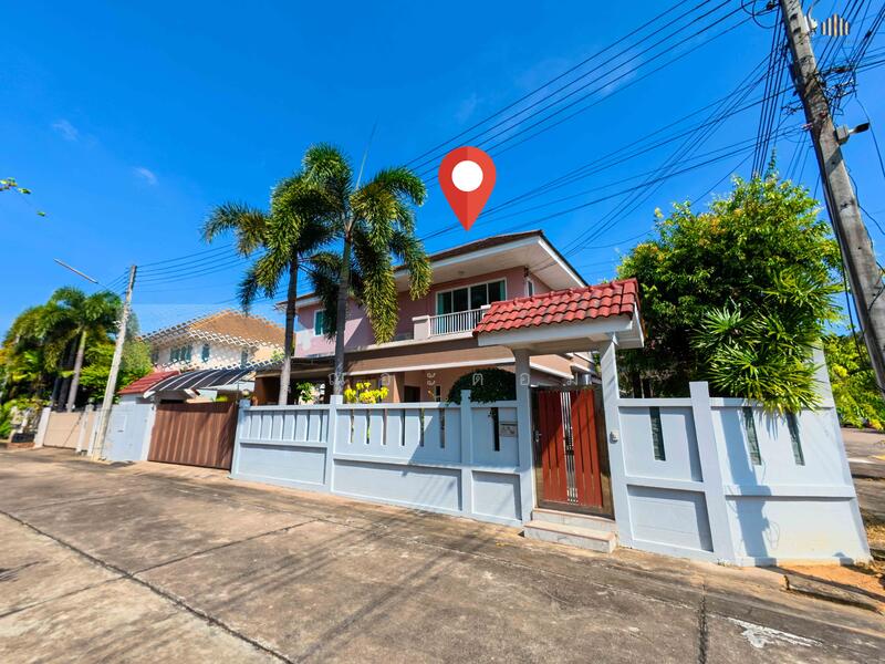 ขาย - ขายบ้านเดี่ยวหลังมุมพื้นที่ใหญ่ 385 ตร.ม. พร้อมสระน้ำ หมู่บ้านคูณสุข 2 ติดถนนสุขุมวิท อยู่เองก็ได้, ชลบุรี