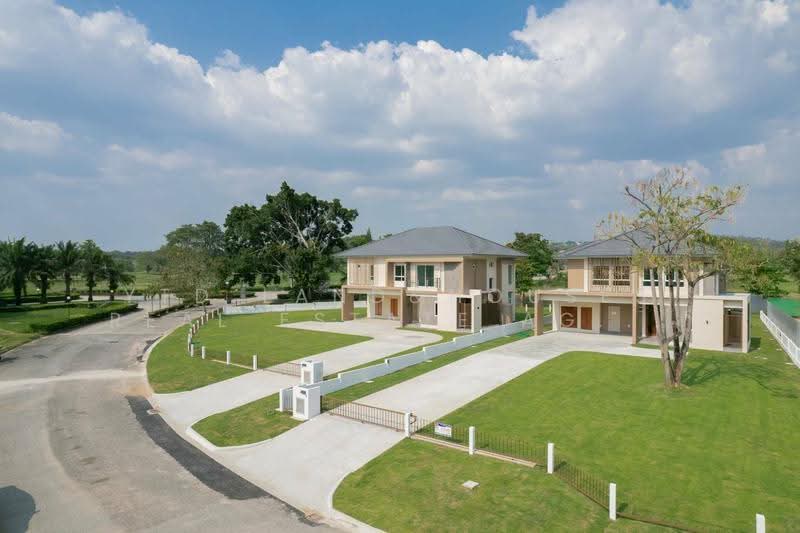 Bura Vista, Chon Buri (Pattaya), Bo Win, Si Racha, Chon Buri (Pattaya), 4 Bedrooms, 314 sqm, Single Detached House For Sale, by YTD Land&houses Real Estate Agency, 500060853 - DDproperty.com