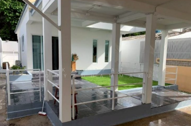 For Sale - 1-BR House, Bangkok