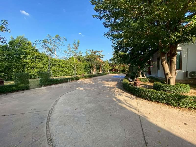 รีสอร์ทพร้อมที่ดินสำราญ ขอนแก่น, Khon Kaen, Samran, Muang Khon Kaen, Khon Kaen, 1 Bedroom, 200 sqm, Single Detached House For Sale, by The Best Property นก, 500060949 - DDproperty.com