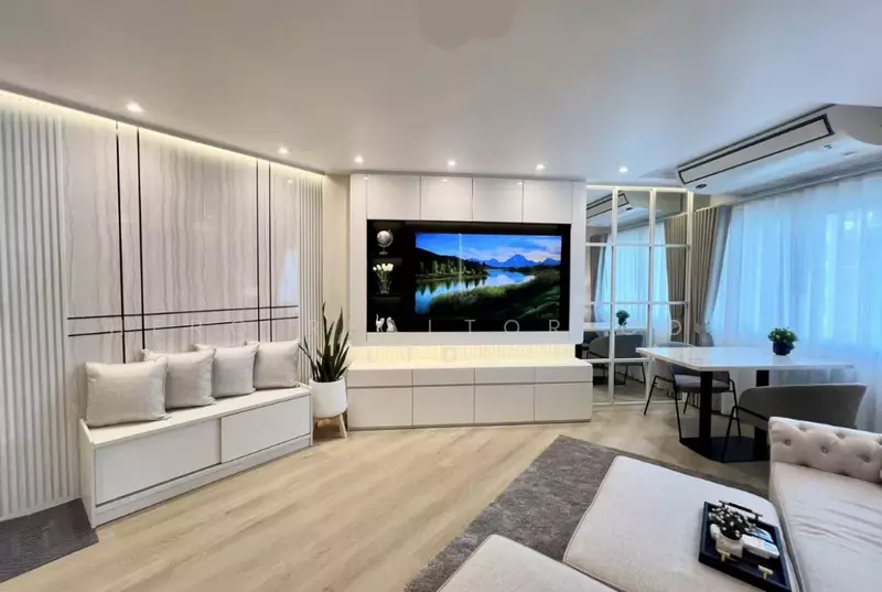 ขาย - ขายคอนโด Fortune Condo Town นราธิวาส 24 ใกล้ BTS ช่องนนทรี BRE26243, กรุงเทพ