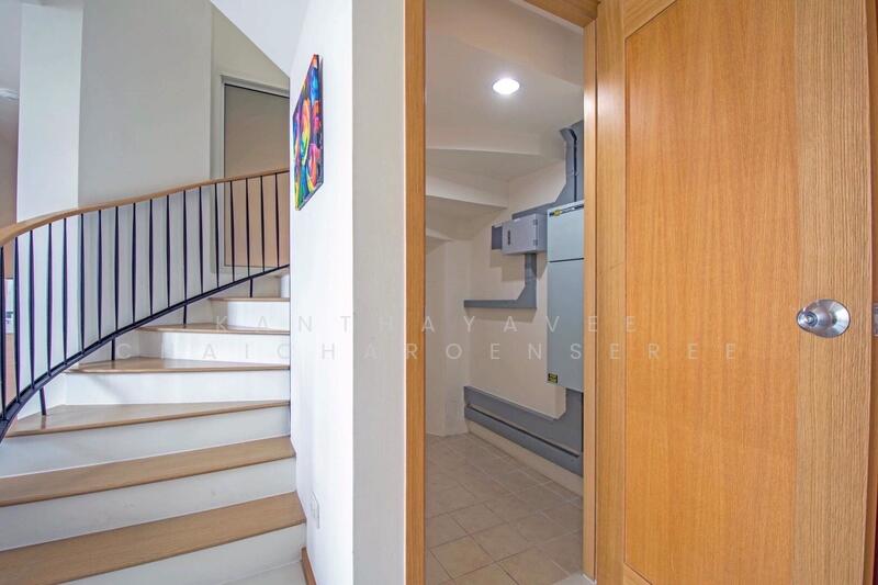 ให้เช่า - The Empire Place : ดิ เอ็มไพร์ เพลซ, กรุงเทพ