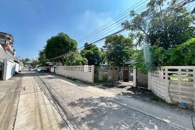 ขาย - ขายบ้านเดี่ยว 2ชั้น 113ตรว.ลาดพร้าว 64 ใกล้MRT สถานีโชคชัย 4, กรุงเทพ