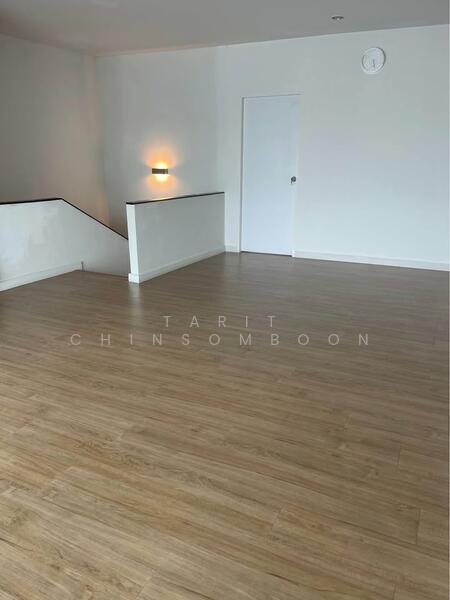 For Sale - 3-BR Townhouse, Bangkok