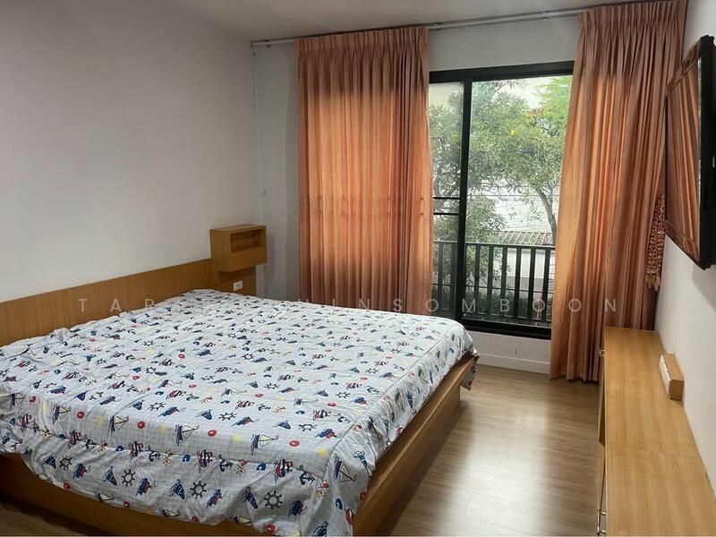 For Sale - 3-BR Townhouse, Bangkok