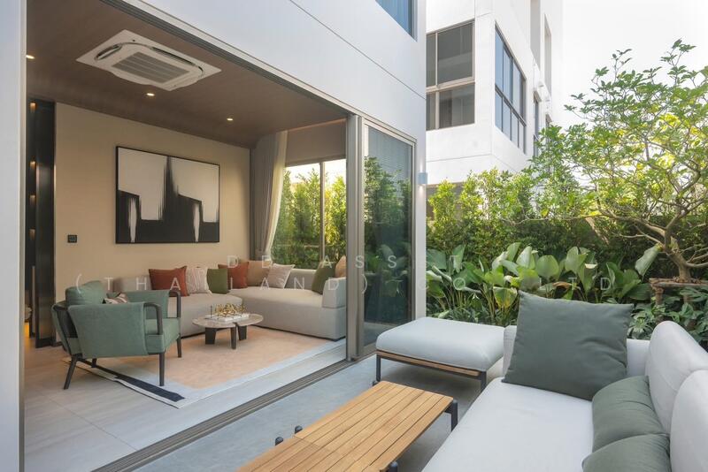 For Sale - Providence Lane ลาซาล บางนา ใกล้ BTS แบริ่ง เพียง 5 นาที ถึง Bangkok Patana School, Bangkok