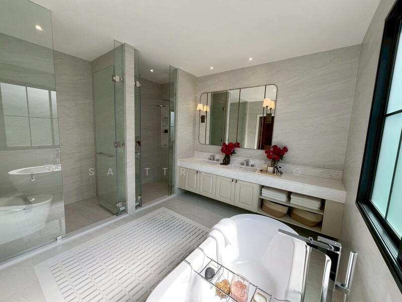 Narasiri Victoire Krungthep Kreetha, Bangkok, Hua Mak, Bang Kapi, Bangkok, 5 Bedrooms, 543 sqm, Single Detached House For Sale, by Sarttra Wang, 500062176 - DDproperty.com