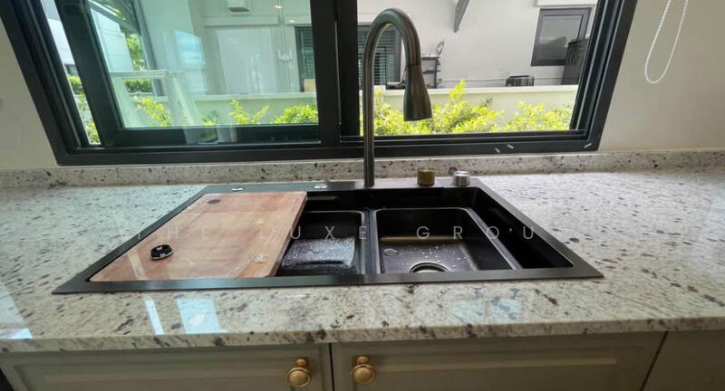 Centro Bangna, Samut Prakan, 111 Soi 3, Bang Kaeo, Bang Plee, Samut Prakan, 4 Bedrooms, 280 sqm, Single Detached House For Rent, by The Luxe Group, 500062192 - DDproperty.com