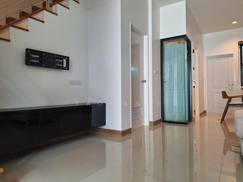 ให้เช่า - The Canvas Sukhumvit-Samrong : เดอะ แคนวาส สุขุมวิท-สำโรง, สมุทรปราการ