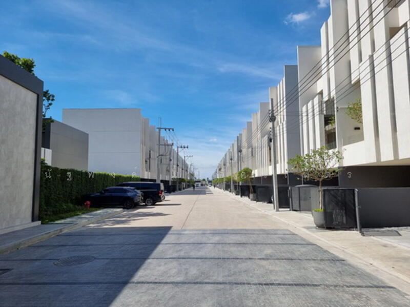 ให้เช่า - Nue Verse Krungthep Kreetha : นิว เวิร์ส กรุงเทพกรีฑา, กรุงเทพ