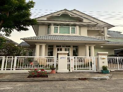 ขาย - Bangkok Boulevard Ratchada-Ramintra : บางกอก บูเลอวาร์ด รัชดา-รามอินทรา, กรุงเทพ