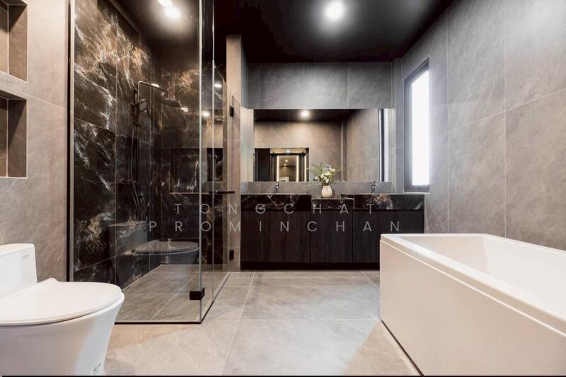 For Rent - อาคารพาณิชย์ให้เช่า ประเวศ สวนหลวง, Bangkok