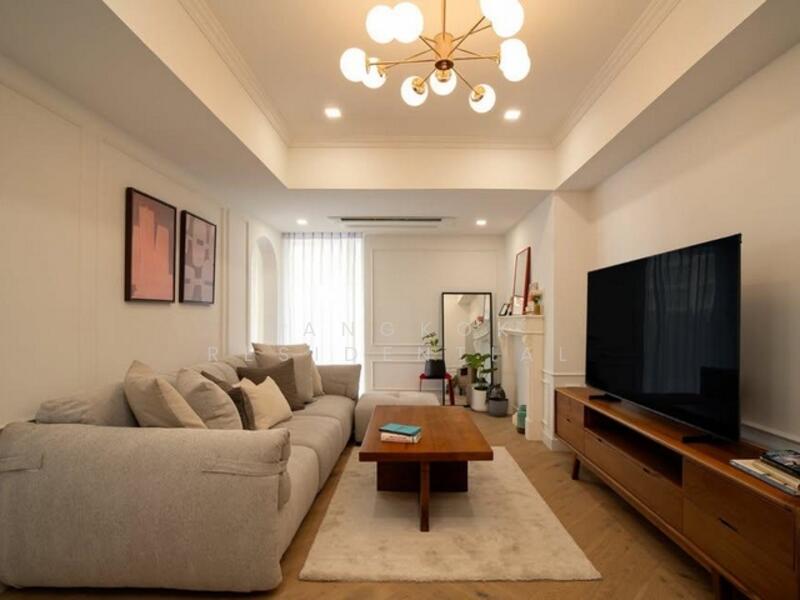 ให้เช่า - Supalai Place Sukhumvit 39 : ศุภาลัย เพลส สุขุมวิท 39, กรุงเทพ