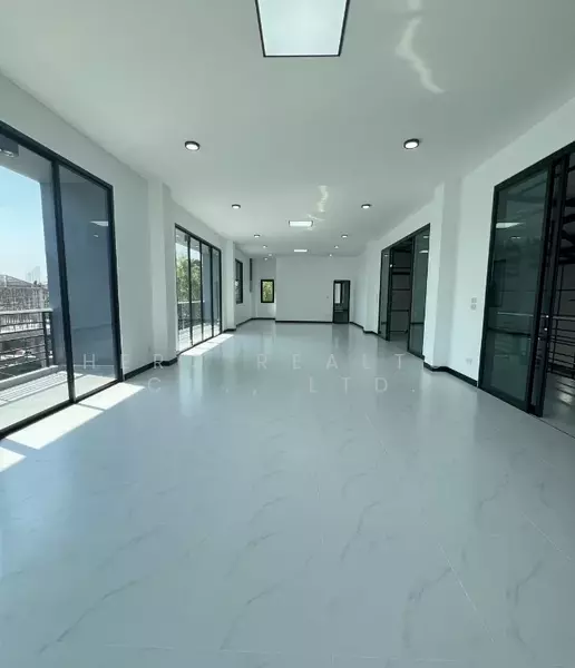 For Sale - For Sale Pathum Thani Warehouse with Office Lam Luk Ka BRE26256, Pathum Thani