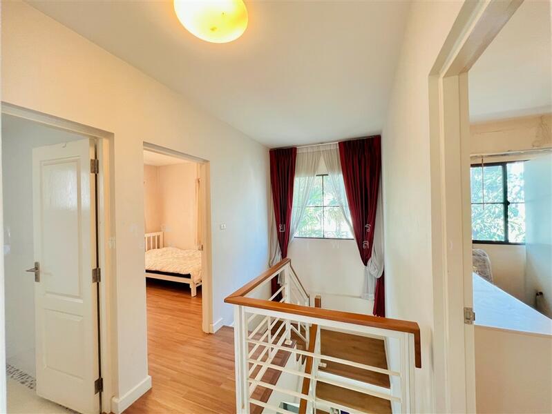 Mantana Lake Watcharapol, Bangkok, Sukhaphiban 5 Road, O-Ngoen, Sai Mai, Bangkok, 3 Bedrooms, 300 sqm, Single Detached House For Sale, by คุณ คทัยวรรณ เทียนเสม (พลอย), 500062604 - DDproperty.com