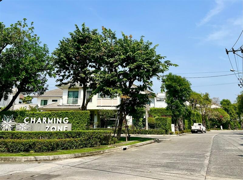 Mantana Lake Watcharapol, Bangkok, Sukhaphiban 5 Road, O-Ngoen, Sai Mai, Bangkok, 3 Bedrooms, 300 sqm, Single Detached House For Sale, by คุณ คทัยวรรณ เทียนเสม (พลอย), 500062604 - DDproperty.com