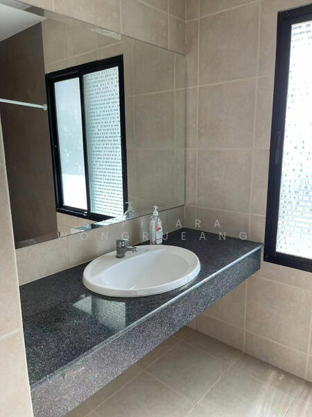 For Rent - Areeya Mandarina Sukhumvit 77, Bangkok