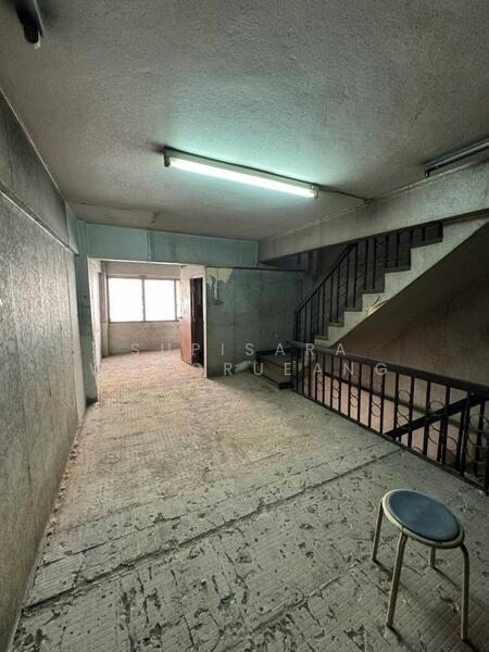 ขาย - ทาวน์เฮ้าส์ 2-ห้องนอน, กรุงเทพ