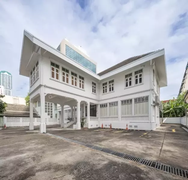 ให้เช่า - ให้เช่า บ้านเรือนไทยโบราณ (สมัยรัชกาลที่ 2) ทำเลสาทร ใกล้ BTS เซนต์หลุยส์ BRE26213, กรุงเทพ