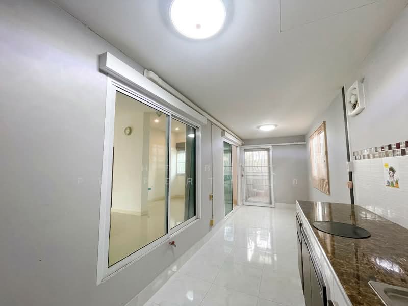 ทรีโอ ทาวน์ อัสสัมชัญ - ศรีราชา, Chon Buri (Pattaya), Surasak, Si Racha, Chon Buri (Pattaya), 3 Bedrooms, 125 sqm, Semi-Detached House (Twin House) For Sale, by The Best Property น้อง, 500062915 - DDproperty.com