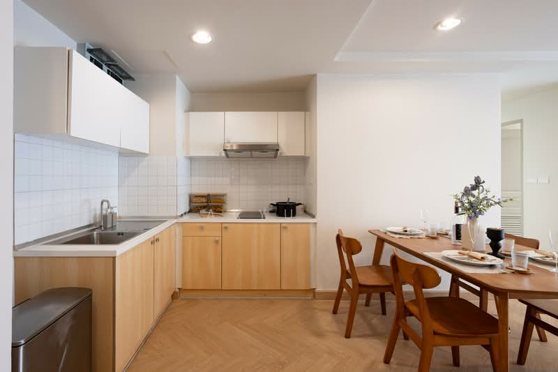 Resorta Yen-Akat, Bangkok, 270 87 Soi Amon, Chong Nonsi, Yan Nawa, Bangkok, 3 Bedrooms, 90 sqm, Condo For Sale, by Waryu At, 500063021 - DDproperty.com