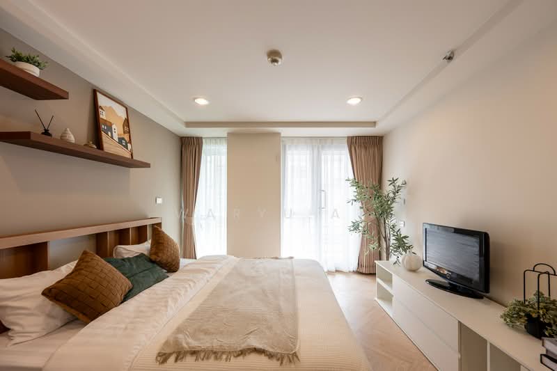 Resorta Yen-Akat, Bangkok, 270 87 Soi Amon, Chong Nonsi, Yan Nawa, Bangkok, 3 Bedrooms, 90 sqm, Condo For Sale, by Waryu At, 500063021 - DDproperty.com
