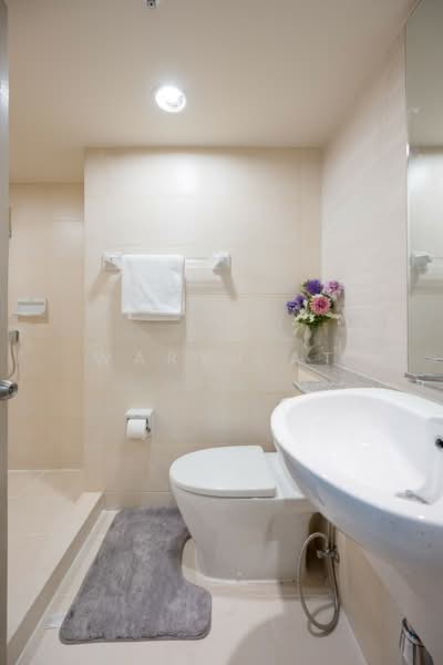 Resorta Yen-Akat, Bangkok, 270 87 Soi Amon, Chong Nonsi, Yan Nawa, Bangkok, 3 Bedrooms, 90 sqm, Condo For Sale, by Waryu At, 500063021 - DDproperty.com