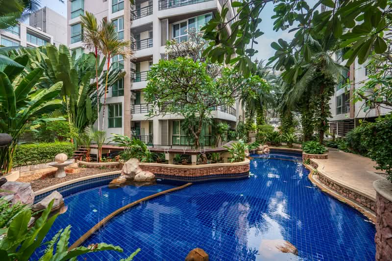 Resorta Yen-Akat, Bangkok, 270 87 Soi Amon, Chong Nonsi, Yan Nawa, Bangkok, 3 Bedrooms, 90 sqm, Condo For Sale, by Waryu At, 500063046 - DDproperty.com