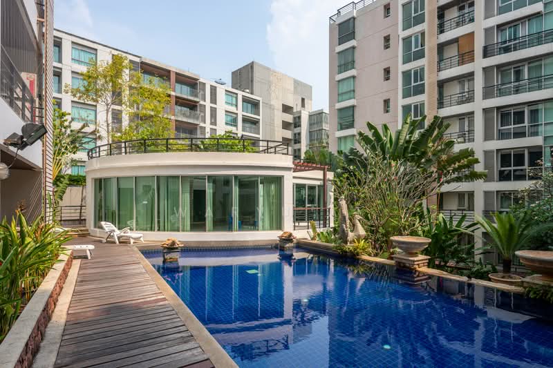 Resorta Yen-Akat, Bangkok, 270 87 Soi Amon, Chong Nonsi, Yan Nawa, Bangkok, 3 Bedrooms, 90 sqm, Condo For Sale, by Waryu At, 500063046 - DDproperty.com
