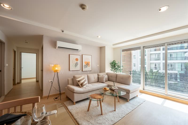 Resorta Yen-Akat, Bangkok, 270 87 Soi Amon, Chong Nonsi, Yan Nawa, Bangkok, 3 Bedrooms, 90 sqm, Condo For Sale, by Waryu At, 500063046 - DDproperty.com