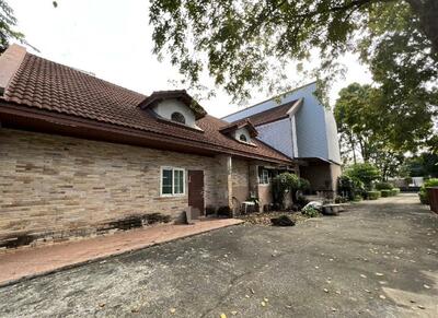 ขาย - Muang Ake Village : หมู่บ้านเมืองเอก, ปทุมธานี