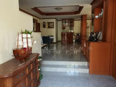 ขาย - บ้าน 5-ห้องนอน, กรุงเทพ